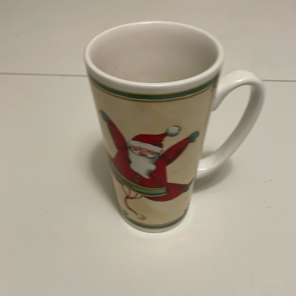 IHR 16 oz tall Christmas Coffee Mug.
